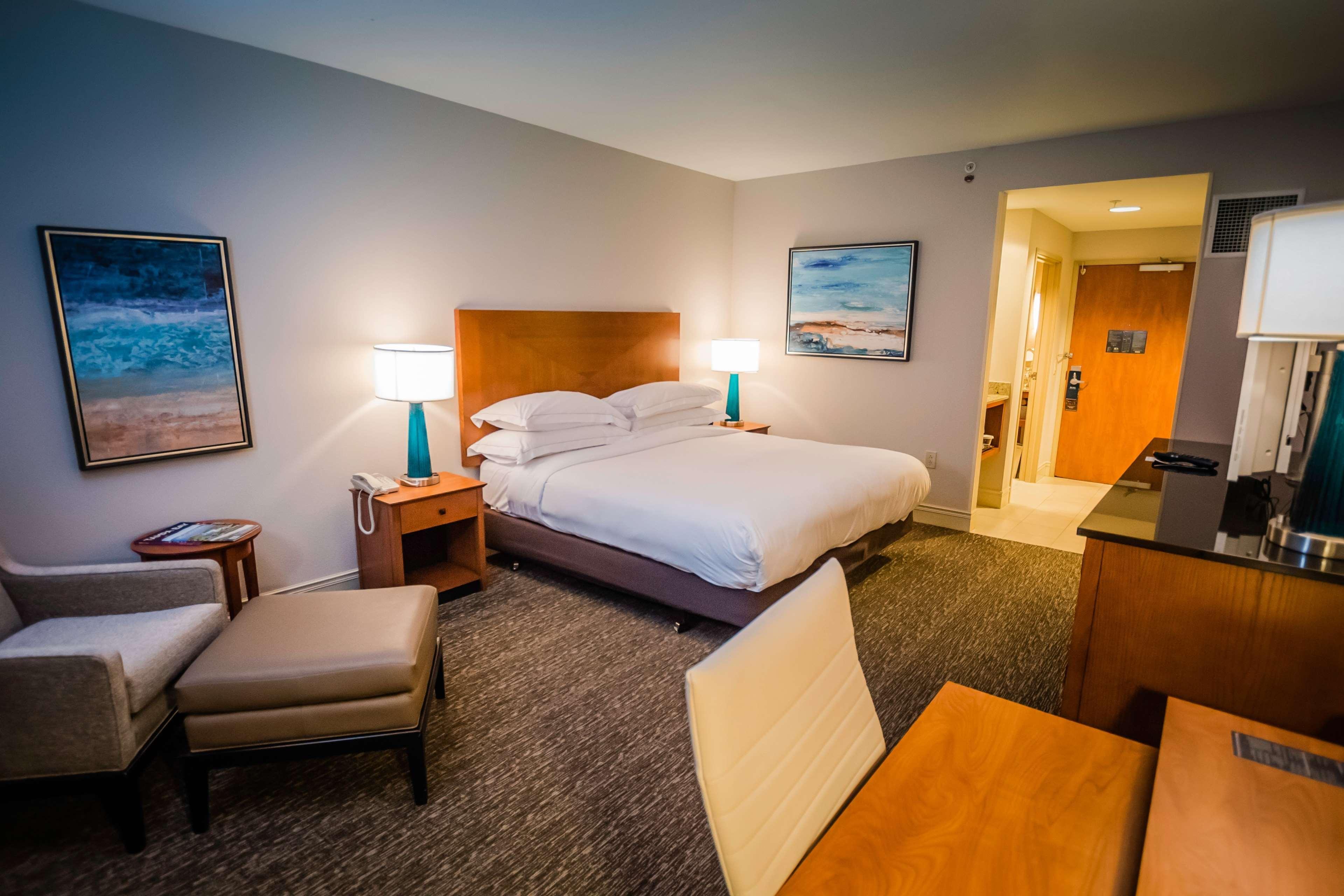 Hilton St. Petersburg Carillon Park Otel Dış mekan fotoğraf