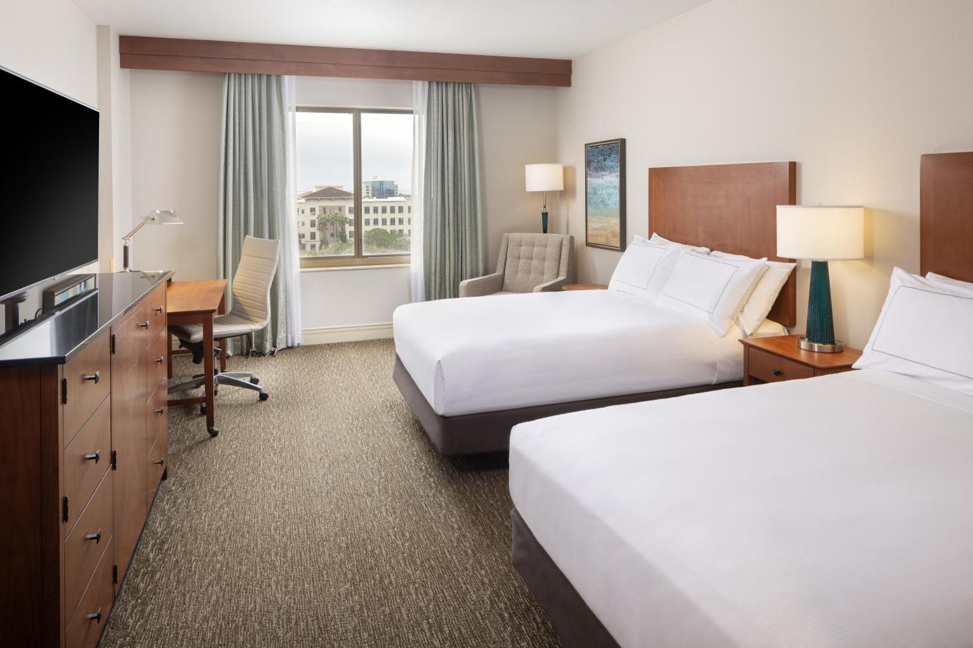 Hilton St. Petersburg Carillon Park Otel Dış mekan fotoğraf